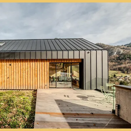 Le Chateau Dans Le Ciel 木屋 La Baume