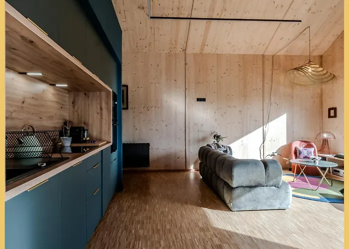 Le Chateau Dans Le Ciel בקתה